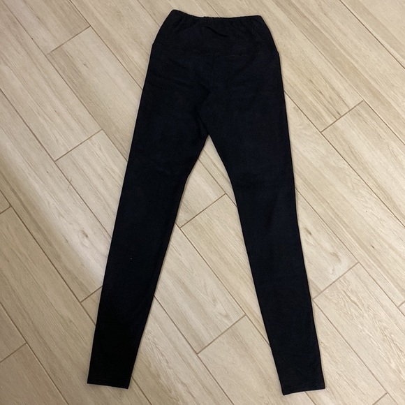 Aritzia “suede” leggings size S - Picture 4 of 4